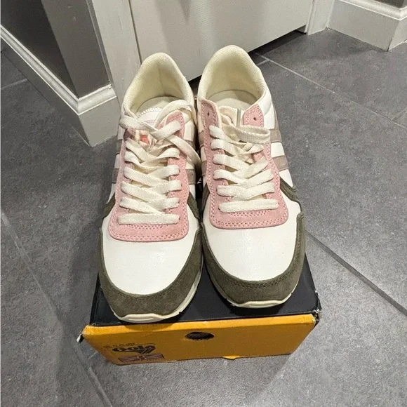 NIB Women's Gola Daytona Sneakers Sz 8 - Picture 4 of 5